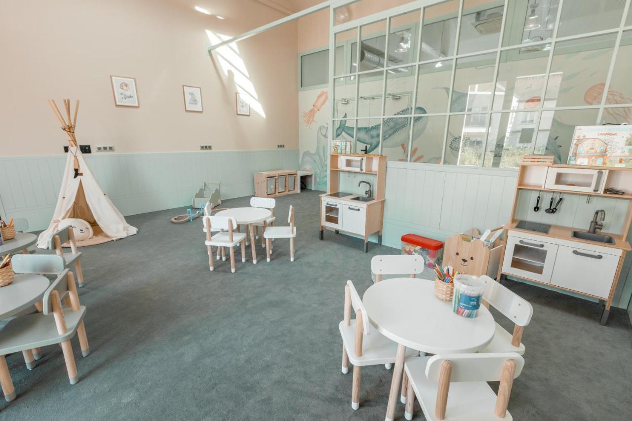 Le Grand Pavillon 샹티이 외부 사진