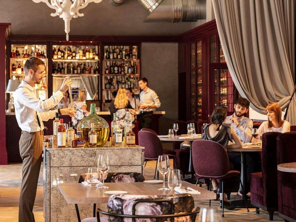 Le Grand Pavillon 샹티이 레스토랑 사진